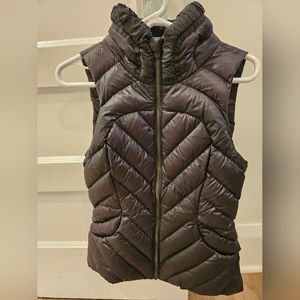 Lululemon Women's Vest - Warm